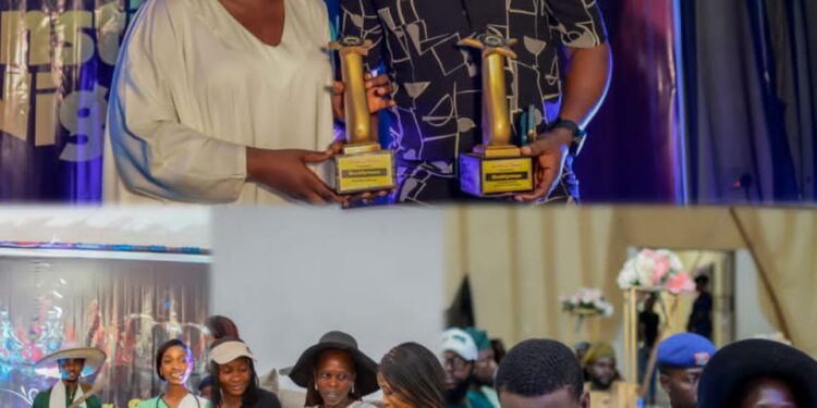 Oyo Commissioner for Youth and Sports Honours Prestigious Pageantry, Receives Award of Excellence