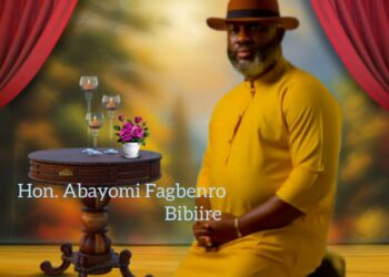 Ibadan South West LG Chairman, Akande Felicitates with Honourable Bibiire on Birthday