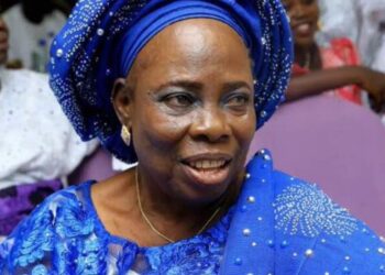 Hon. Babajide Gabriel Mourns The Passing Of Hon. Modiu Akande’s Mother*