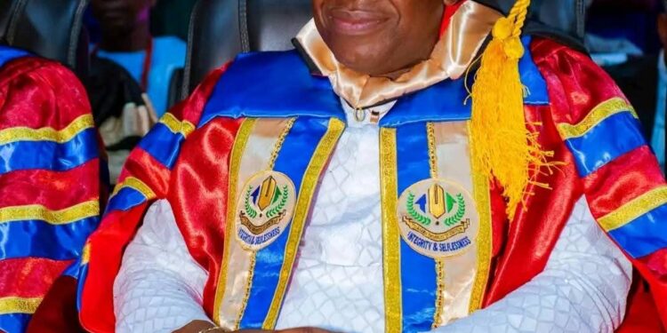 Sheik Agbotomokekere Congratulates Jubril Dotun Sanusi on D.Sc. Conferment