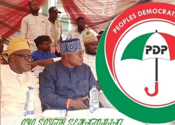 Ona Ara LG flags-off Distribution of Pos Machines with Soft Loans to Over 1,000 Residents*