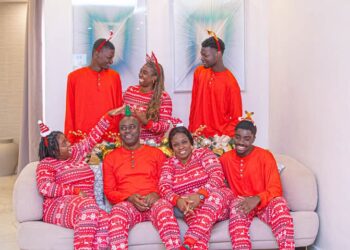 Makinde, wife, children share stunning Christmas photos