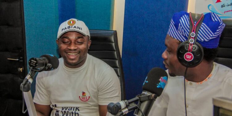 Ido LG Chief of Staff, Hon. Yahaya Abdulazeez Commends LG Boss, Hon. Sheriff Adeojo for Remarkable Development Projects*