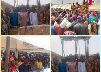 Breaking: Hon Akinwole Akinleye commissions motorized borehole project, distributes yuletide package to the people as Hon Kolade Olagunju defects to PDP