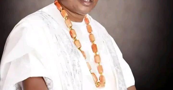 Festive Season: Oloye Adegboyega Spreads Cash to Ward 1 to 12 Ibadan SouthWest*