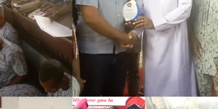 PHOTOS: Oloye Adegoke Unveils GSM Birthday Exercise Book, Urges Local Government Special Assistants to Embrace Good Leadership