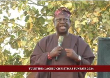 Fmr CCII President, Dr. Yemi Solade Commends Governor Makinde on Traditional Rulers’ Affairs, Applauds Lagelu Chairman, Kamorudeen’s Leadership at LG’s Inaugural Thanksgiving/Christmas Carol Service