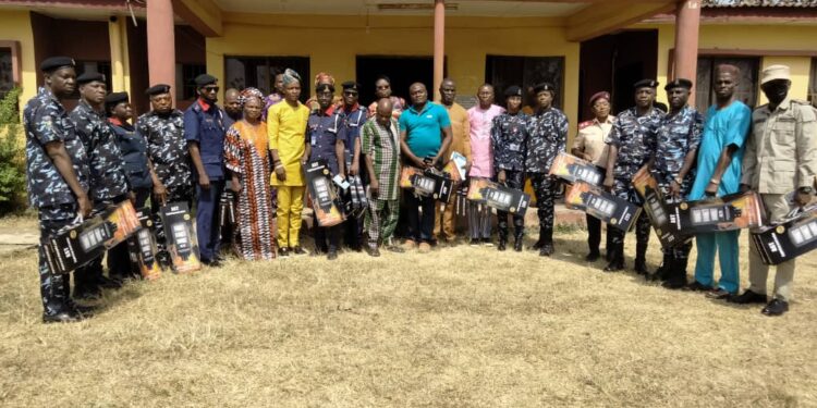 Ido council chairman fulfills promise on solar lights for security agencies