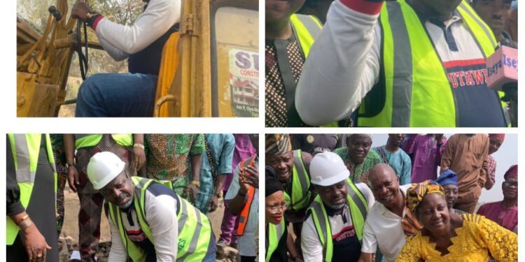 BIRTHDAY: Akinyele LG Executive Chairman Hon Akinwole Akinleye Felicitates Oluyole Local Government Chairman, Engr. Akeem Olatunji  on his birthday.