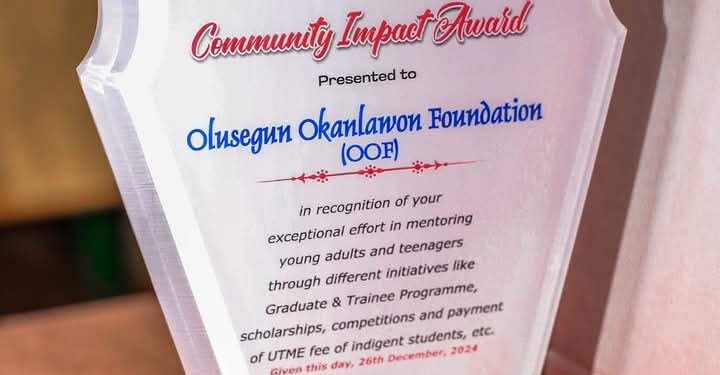 Olusegun Okanlawon Offers Support To Intelligent Writer Discovered By Convener Of Ibarapa Teens Conference Ad He Bags Community Impact Award