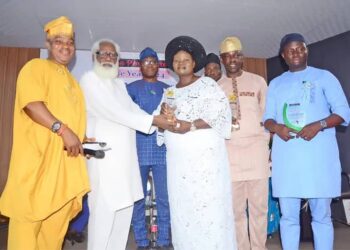 Ona Ara LG Chair, Dr. Temitope GLORIOUS Inaugurates Additional Supervisory Councillors and Special Assistants