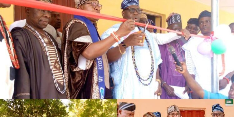 Breaking: Oyo Philanthropist, Oloye Adegoke Donates 6-Classroom Block, Commissioned by Aseyin of Iseyin (Videos/Photos)