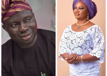 Lagelu Chairman Kamorudeen Felicitates Bosede Sodiq on Birthday