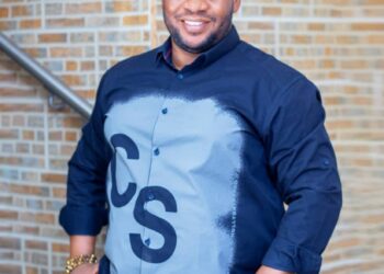 Birthday: Olajide Olaoluwa Peter  felicitates OYSHMB Boss,  Dr Akin  Fagbemi on birthday, describes him as man of integrity