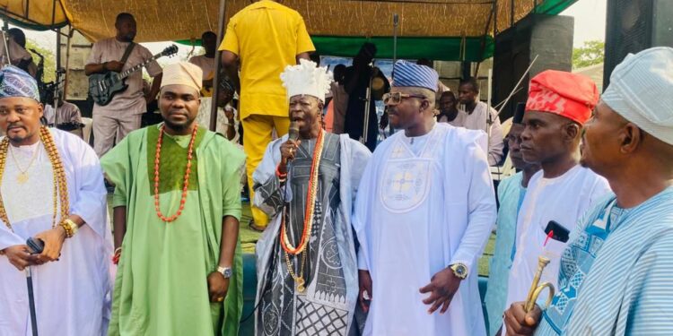 Iroko Day: Akinyele Council Boss reaffirms his commitment to Community Development, donates One Million Naira to Iroko Community