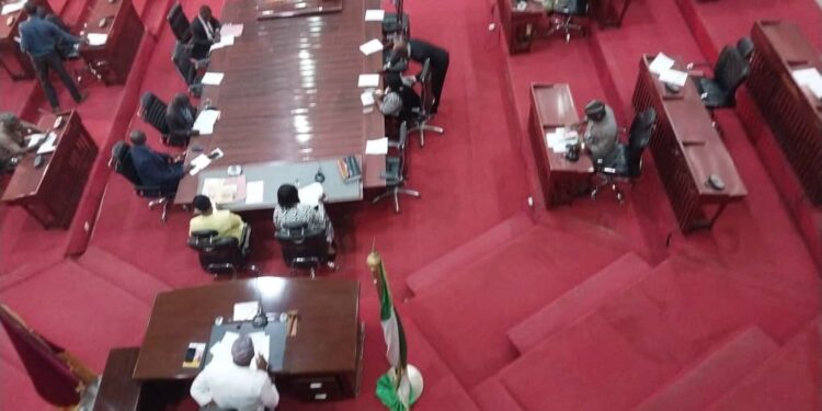 Oyo Assembly Confirms Ismail Adebukola, Kunle Daramola as New Auditors-General for State and LG