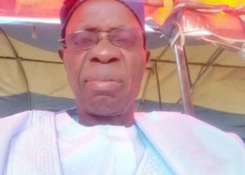 Hon. Teslim Adekunle Ogundeji, the Political Head Administrator of Ibadan South LCDA Condoles Hon Olayinka Omikunle Over Father Demise