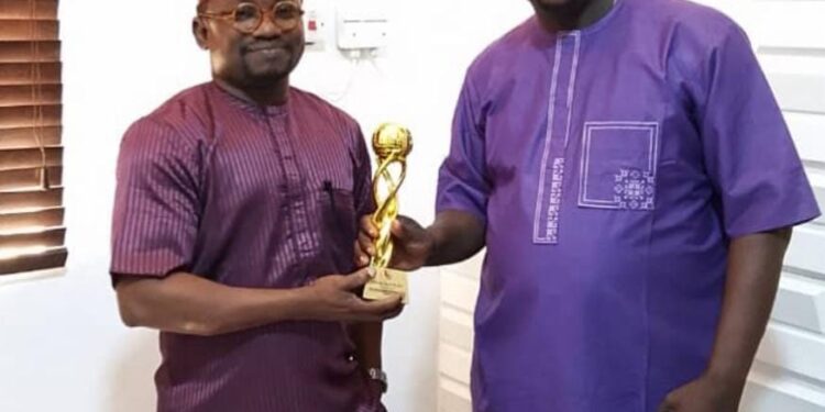 SOLUTIONS 93.9FM Honors Oyo Lawmaker, Babalola Abiodun with Prestigious Award