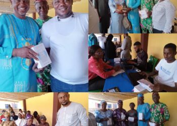 Again, Dr. Temitope GLORIOUS Distributes Free POS Machines to Ona Ara Citizens in Second Batch   …complies with Gov. Makinde’s Aso Oke Directive 