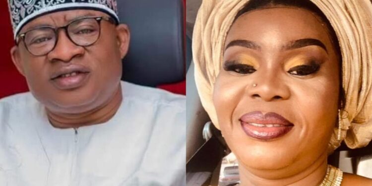Mrs olubunmi Adegoke ( Bunmikaz) celebrate oloye Adegboyega Adegoke on his Birthday