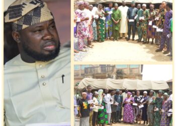 Transforming Lives: Oyo Lawmaker, Alabamusa Cash Empowerment Initiative Reaches Over 150 Constituents  ..as Ambassador Arapaja, Oyo PDP Scribe Alhaji Wasiu Adeleke applauded the Lawmaker.