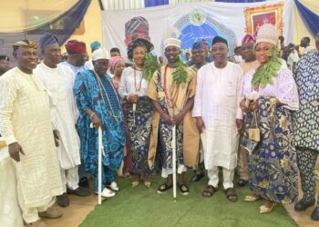 Oyo Deputy Gov, Makinde’s Men, Top Dignitaries Storm Venue As Olatunji Becomes Asiwaju Of Oluyole