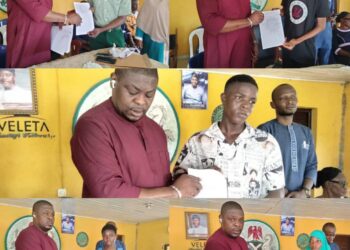 PHOTOS: Adeojo Gives Free JAMB, WAEC Forms To Indigent Students, Charges Beneficiaries On Excellent Performance