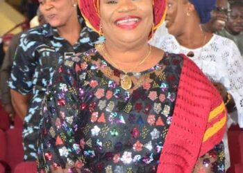 Oyedeji Ahmed felicitates wife of Oyo Deputy Gov on birthday