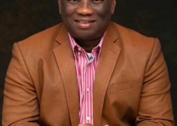 𝙃𝙊𝙉. FOWOKANMI BETTERLIFE — 𝘼 𝙇𝙀𝙂𝘼𝘾𝙔 𝙊𝙁 𝙇𝙊𝙔𝘼𝙇𝙏𝙔, 𝙀𝙓𝘾𝙀𝙇𝙇𝙀𝙉𝘾𝙀, 𝘼𝙉𝘿 𝙄𝙈𝙋𝙍𝙀𝙎𝙎𝙄𝙑𝙀 𝙇𝙀𝘼𝘿𝙀𝙍𝙎𝙃𝙄𝙋  ~ COMR KEHINDE ABDULKAREEM.