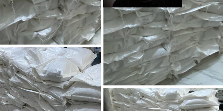 Lagelu Chairman Hon. Mudashiru Kamorudeen Spreads Joy with Food Packs, Cash Gifts to Party Members & Residents Ahead of Eid el-Fitr