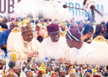 Agboworin Represents Speaker At Inauguration Of New PSN President, Urges New Leadership To Rid Nigeria Of Fake Drugs