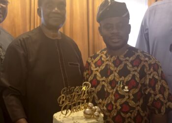 IB’North Council Chairman, Olufade Condoles Hon. Sheriff Adeojo On The Passing Of His Father, Chief Yekini Adeojo*