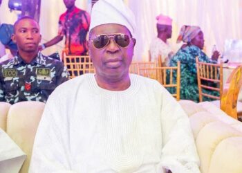 IB’North Council Chairman, Olufade Condoles Hon. Sheriff Adeojo On The Passing Of His Father, Chief Yekini Adeojo*