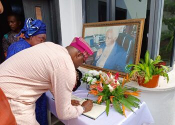 We’ll Give Pa Olunloyo a Befitting State Burial – Makinde