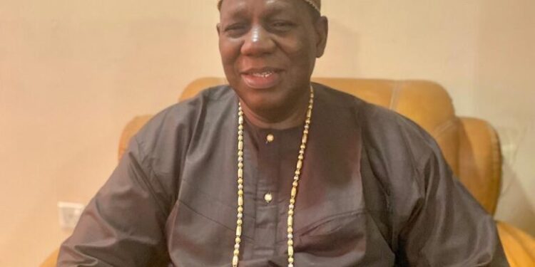 Adeduntan-Onisile Felicitates with Christians at Easter