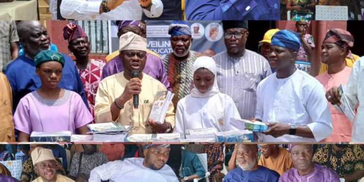 Photos News: Unveiling of Aje Educational And Development Initiative by Hon Wareez Adetunji Ajetunmobi (AJÉ)