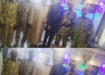 Olunloyo General Leaders and Landlords Pay Solidarity Visit to Dr. OTOPE, Laud His Selfless Service to Ona-Ara LG Communities
