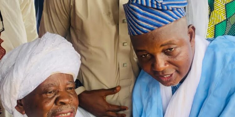 Ona Ara LG Chair, Dr. Temitope GLORIOUS Felicitates Chief Imam of Ibadanland, Sheikh Agbotomokekere on Birthday