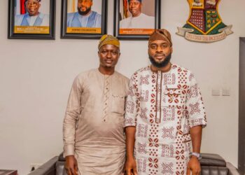 Oyo Speaker, Ogundoyin Celebrates Iwajowa Lawmaker, Anthony Ogunsola at 50, Wishes Him Long Life