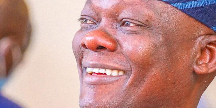 Engr. Idris Celebrates Senator Folarin on Elevation as Aare Alaasa of Ibadanland by Olubadan