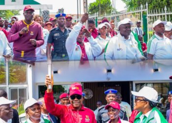 Makinde receives Torch of Unity ahead National Sports Festival in Ogun