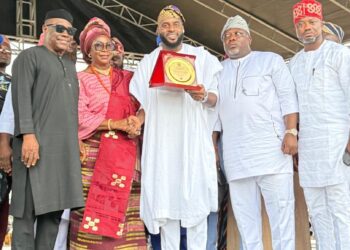 Hon. Babajide Gabriel Congratulates Oyo Speaker, Rt. Hon. Adebo Ogundoyin, On CCII’s “Outstanding Friend Of Ibadan” Award