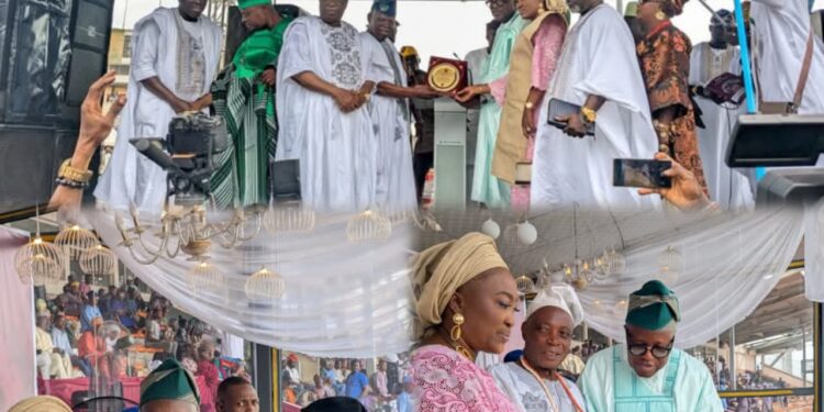 Hon Barushi Congratulates Oyo SUBEB Chairman on Prestigious Award