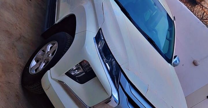 Breaking: Makinde Gifts New Utility Vehicle to Olopoeyan