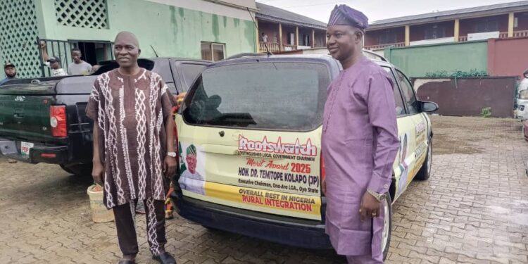 Oyo PDP Celebrates Ona Ara LG Chair, Dr. Temitope Kolapo GLORIOUS on National Award Recognition