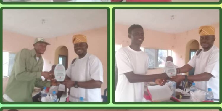 Egbeda LG Boss, Honours Outstanding NYSC Members for Selfless Service