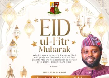 Eid Kabir: Hon. Sarafadeen Adebimpe Gifts Constituent Rice and Cash (PHOTOS)