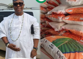 Ileya: Mayegun Babanumi Boosts Constituents’ Morale with Food Items Worth Millions
