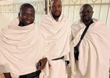 Afonja supports Oyo Pilgrims with emergency funds in Makkah, urges prayer for Gov. Makinde