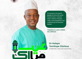 Eid Mubarak: Ona Ara Local Government Chairman, Dr. Temitope Abideen Kolapo Greets Muslims on Salah